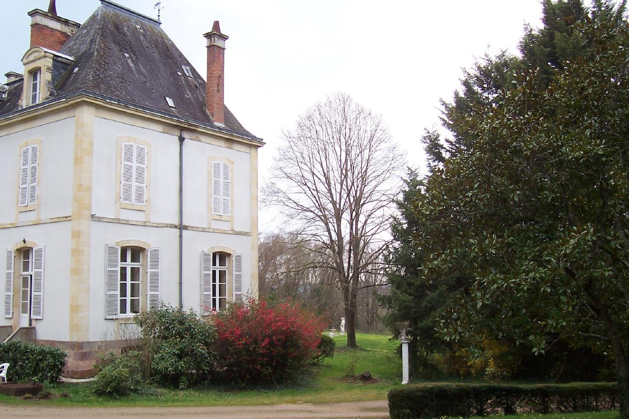 Chateau Champigny Bed and Breakfast Maillet  Exterior foto